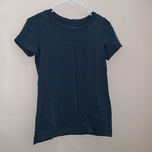 lululemon short sleeve top